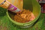 Seminte preparate Dynamite Baits Frenzied Feeder Particle Mix, 2.5L - imagine 3